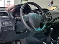 میتسوبیشی L200